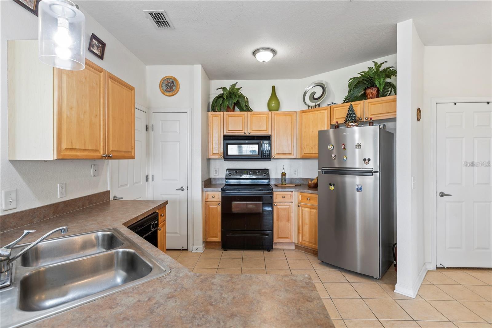 Image 4 of 23 For 612 Terrace Ridge Circle 612