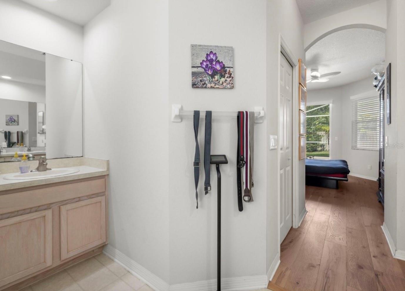 Listing photo id 15 for 19104 Cellini Place