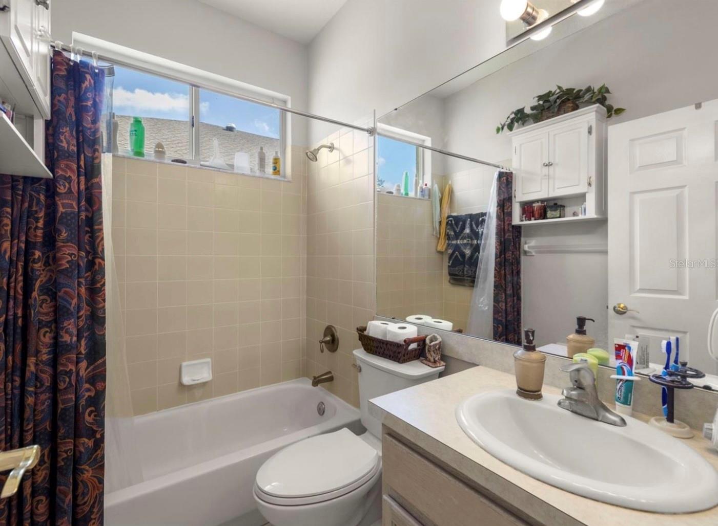Listing photo id 17 for 19104 Cellini Place