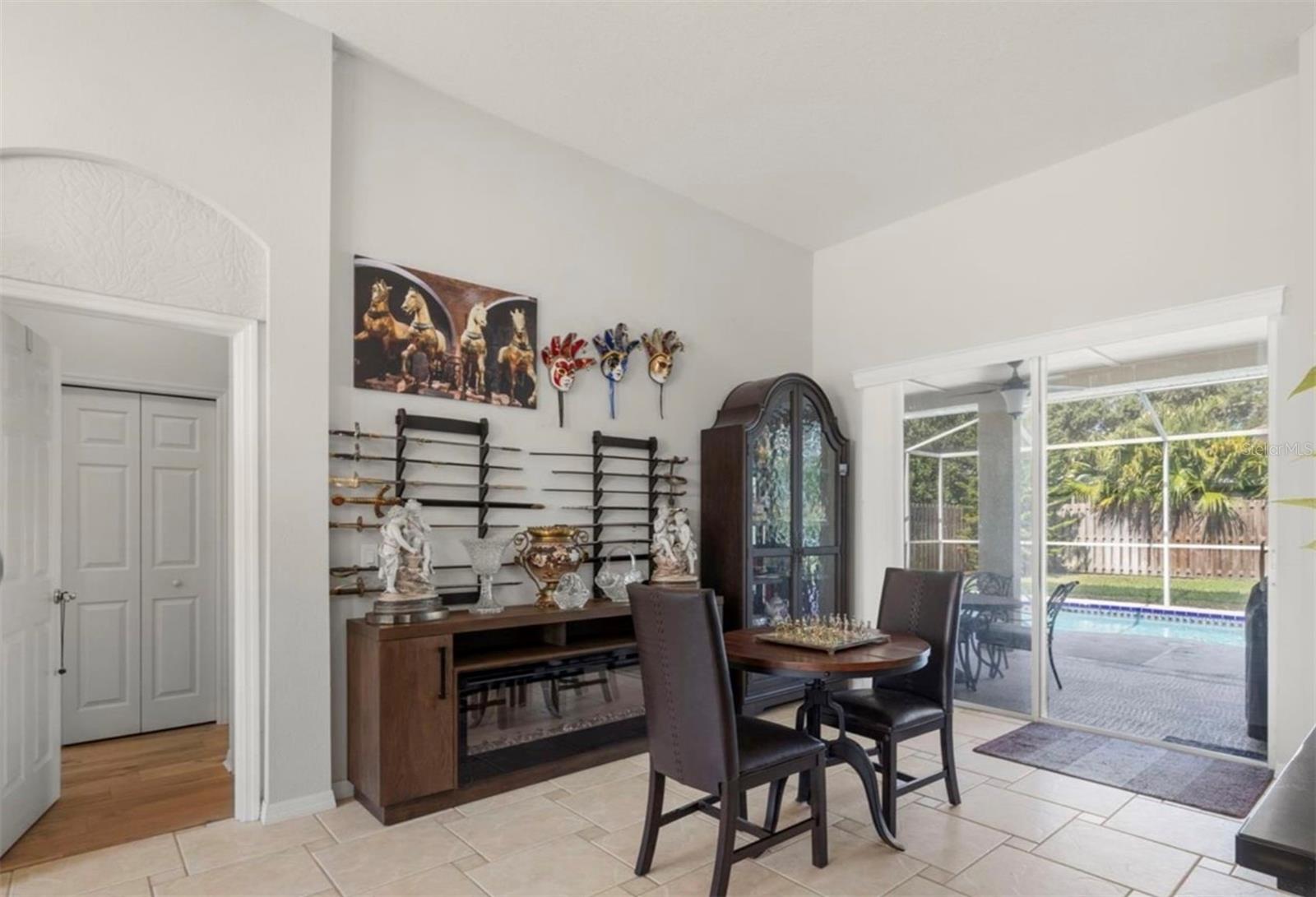 Listing photo id 3 for 19104 Cellini Place