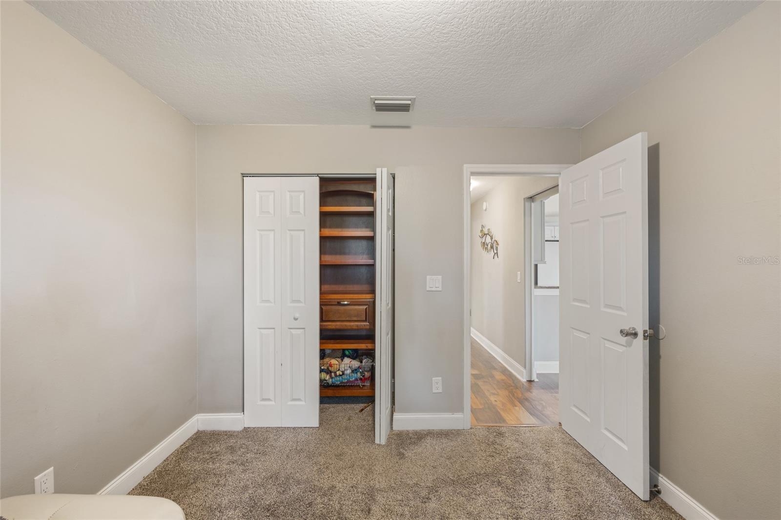 Image 21 of 40 For 1905 Elk Spring Drive