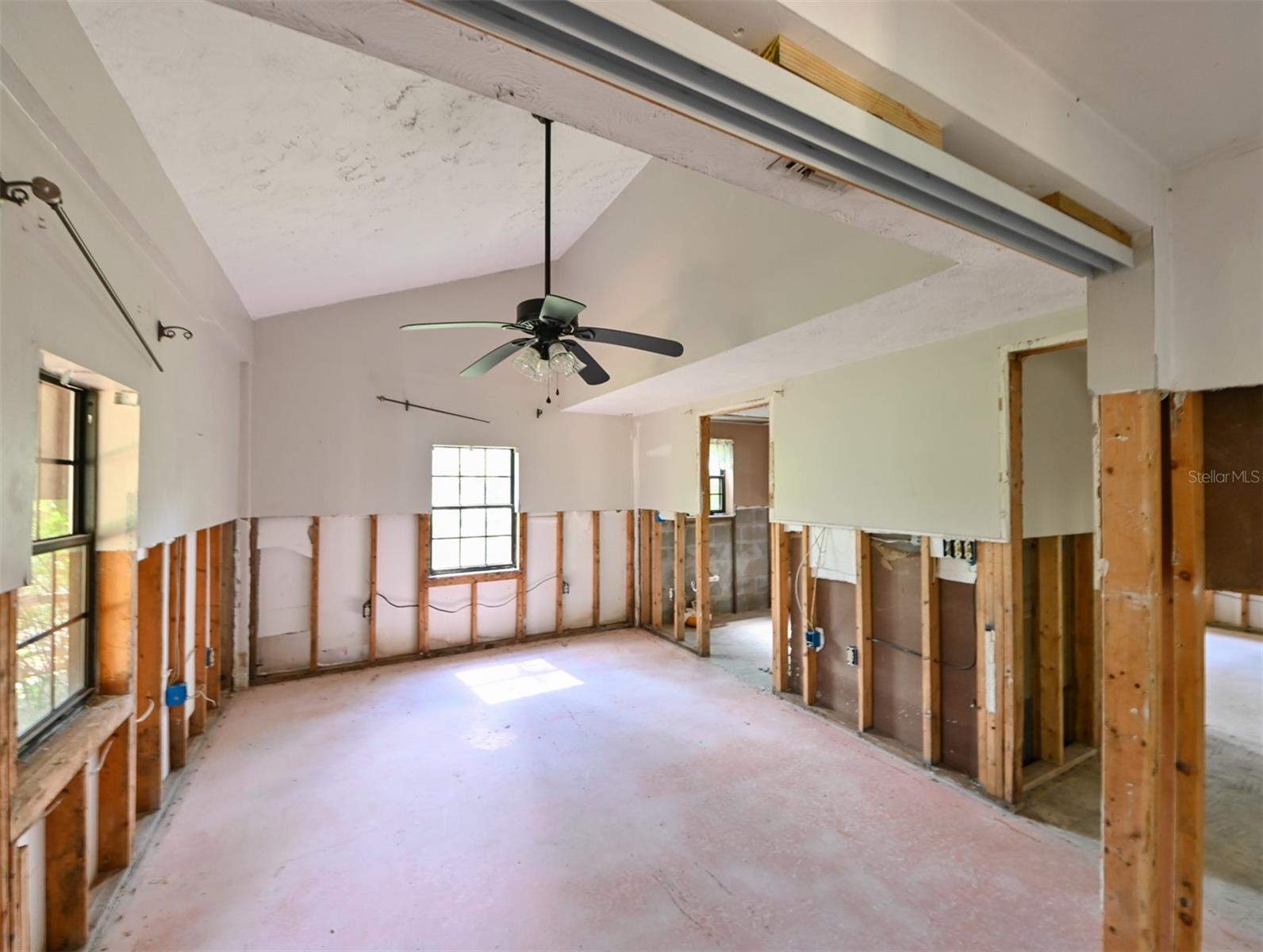Image 10 of 23 For 34542 Orchid Parkway