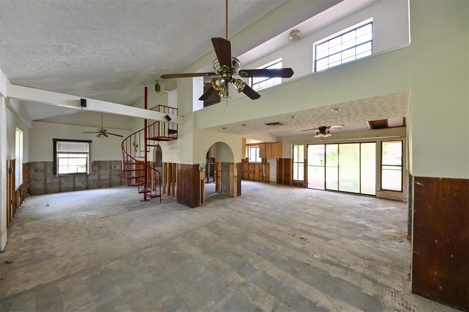 Image 6 of 23 For 34542 Orchid Parkway
