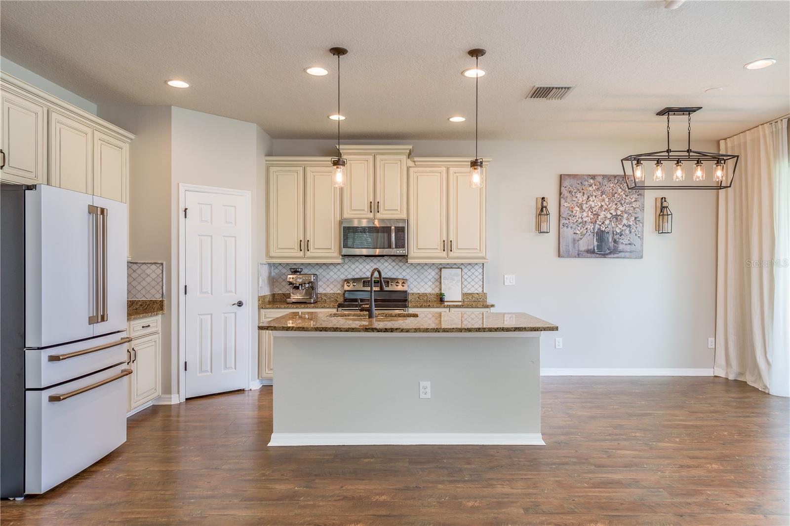 Image 11 of 56 For 7615 Windchase Way
