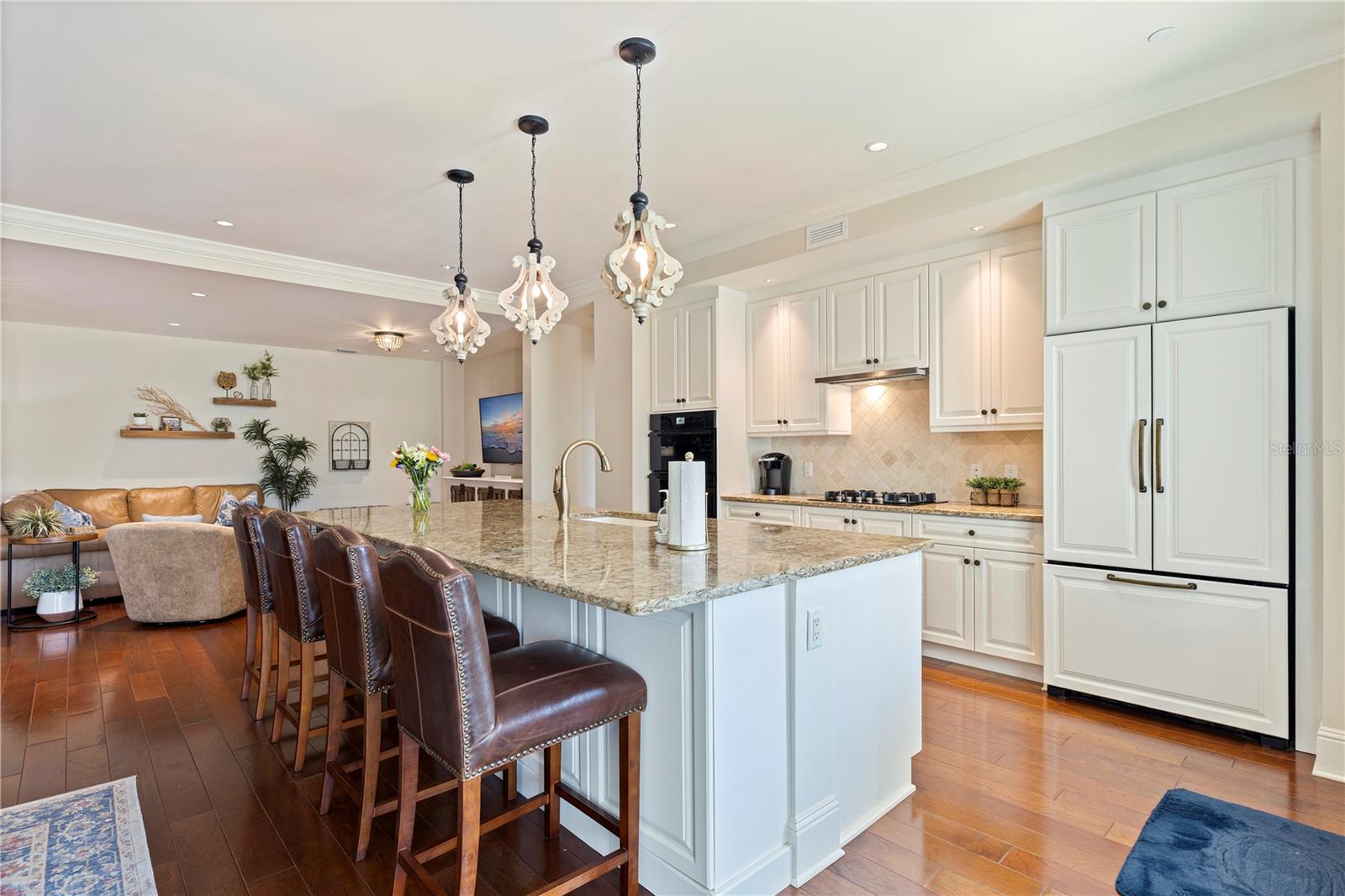 Image 17 of 46 For 85 Belleview Boulevard 204