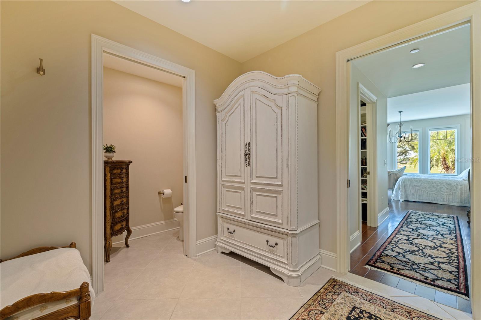 Image 24 of 46 For 85 Belleview Boulevard 204
