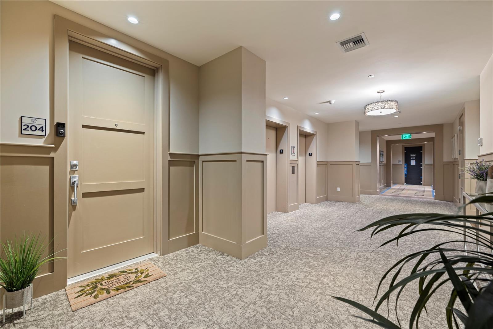 Image 4 of 46 For 85 Belleview Boulevard 204