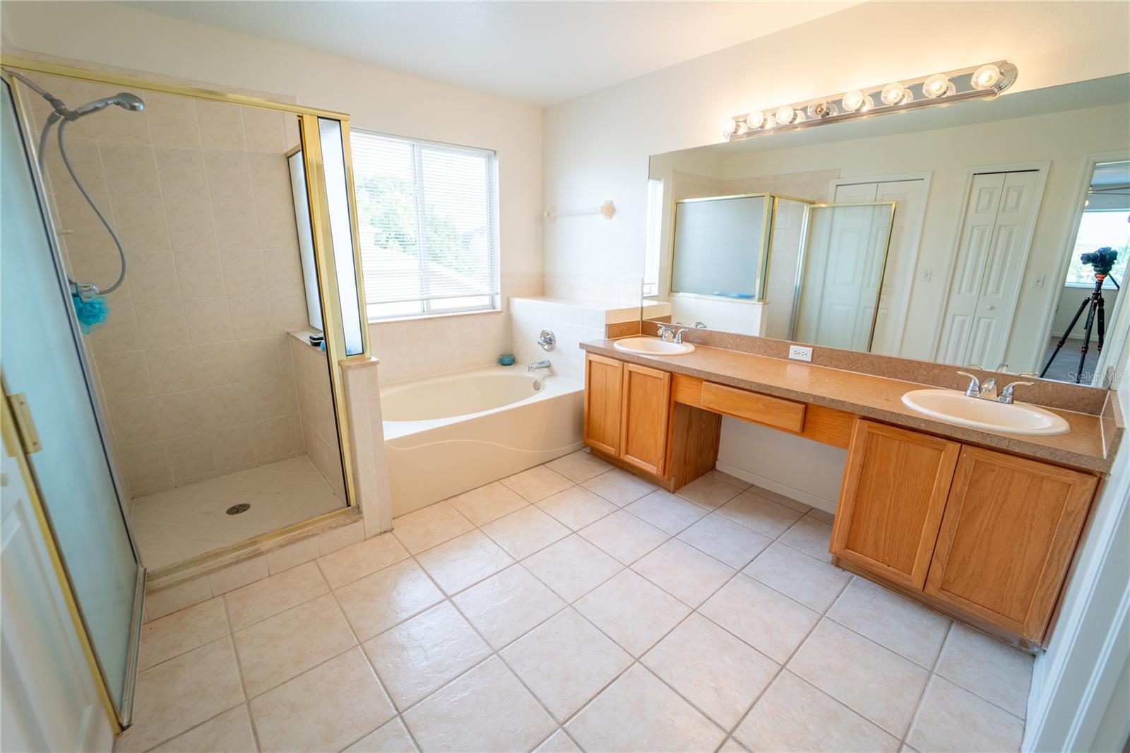 Image 25 of 41 For 11133 Sailbrooke Drive