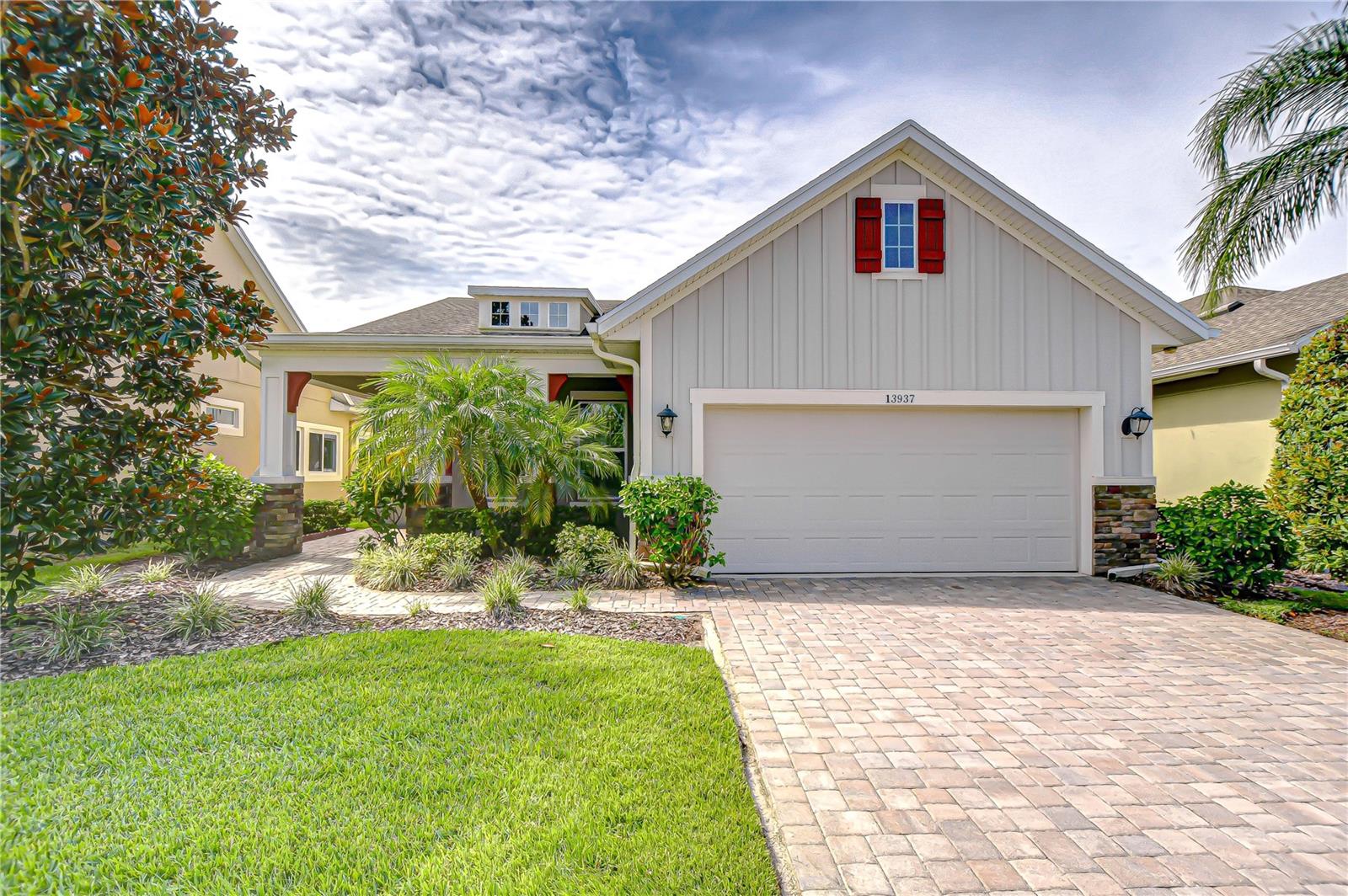 Details for 13937 Swallow Hill Drive, LITHIA, FL 33547
