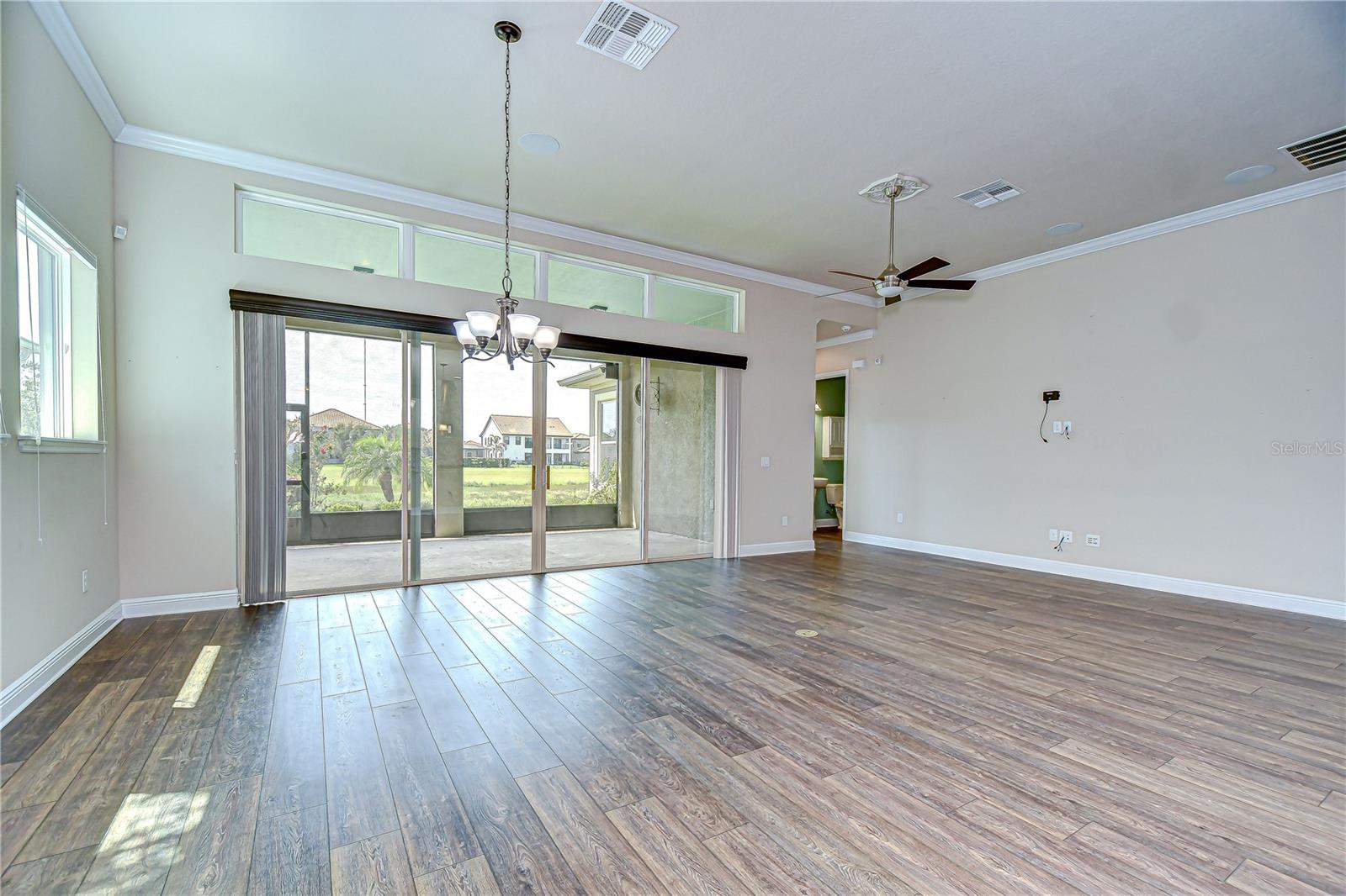 Image 10 of 36 For 13937 Swallow Hill Drive