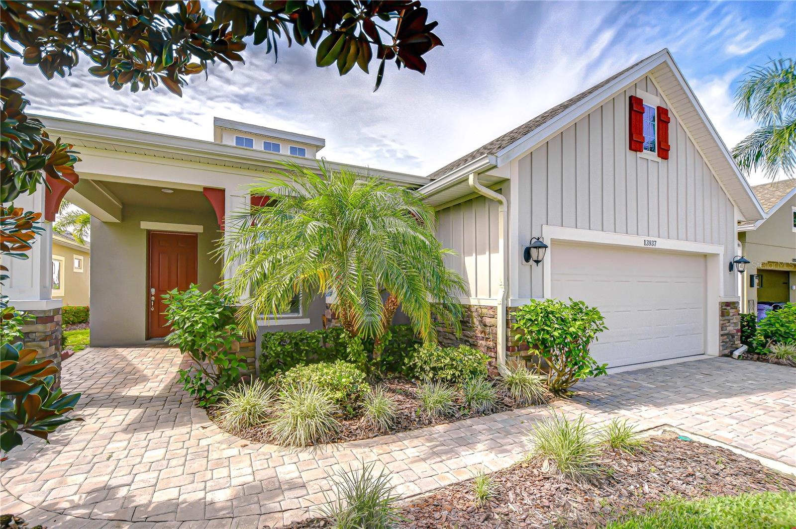 Image 4 of 36 For 13937 Swallow Hill Drive