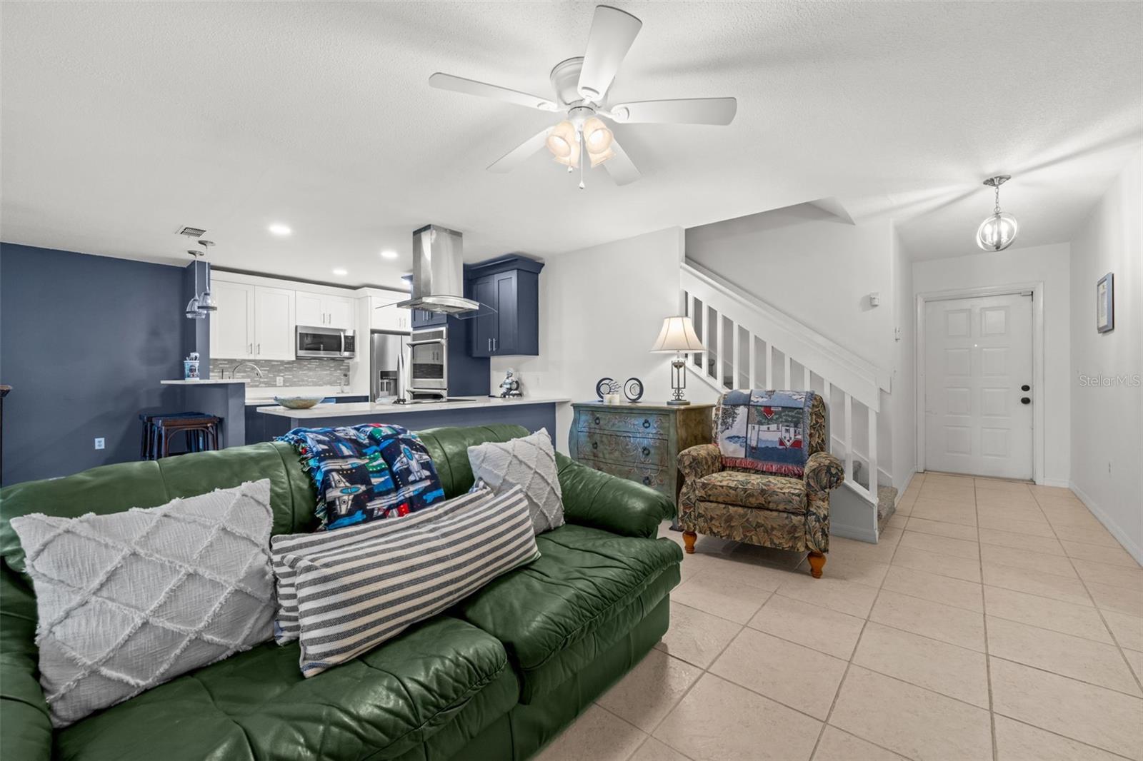 Image 17 of 37 For 804 Sorrento Place 804