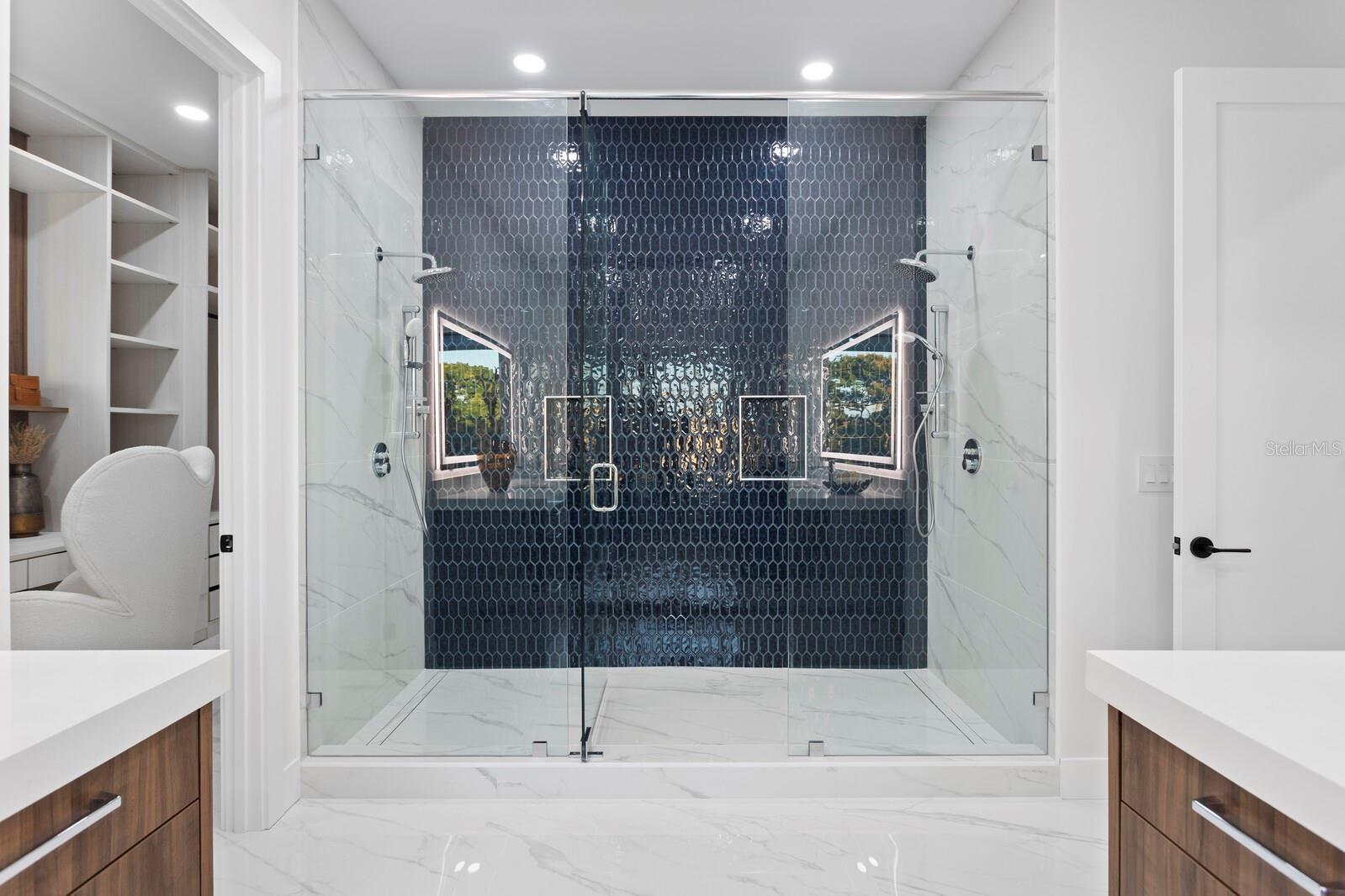 Image 23 of 41 For 4441 Pompano Drive Se