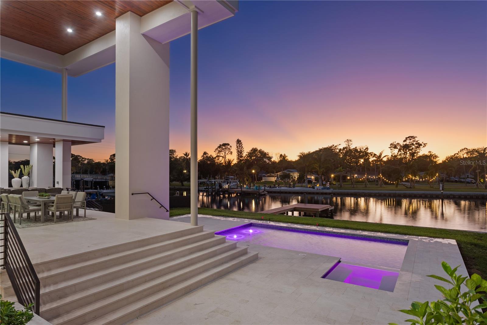 Image 40 of 41 For 4441 Pompano Drive Se