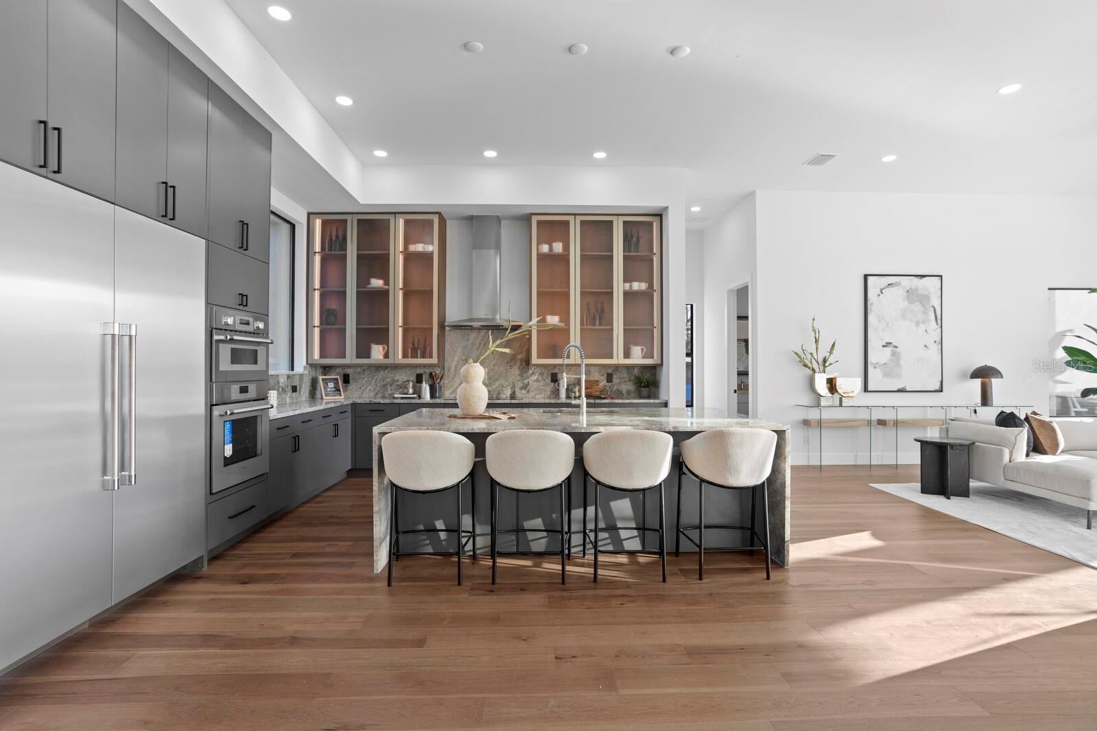 Image 5 of 41 For 4441 Pompano Drive Se