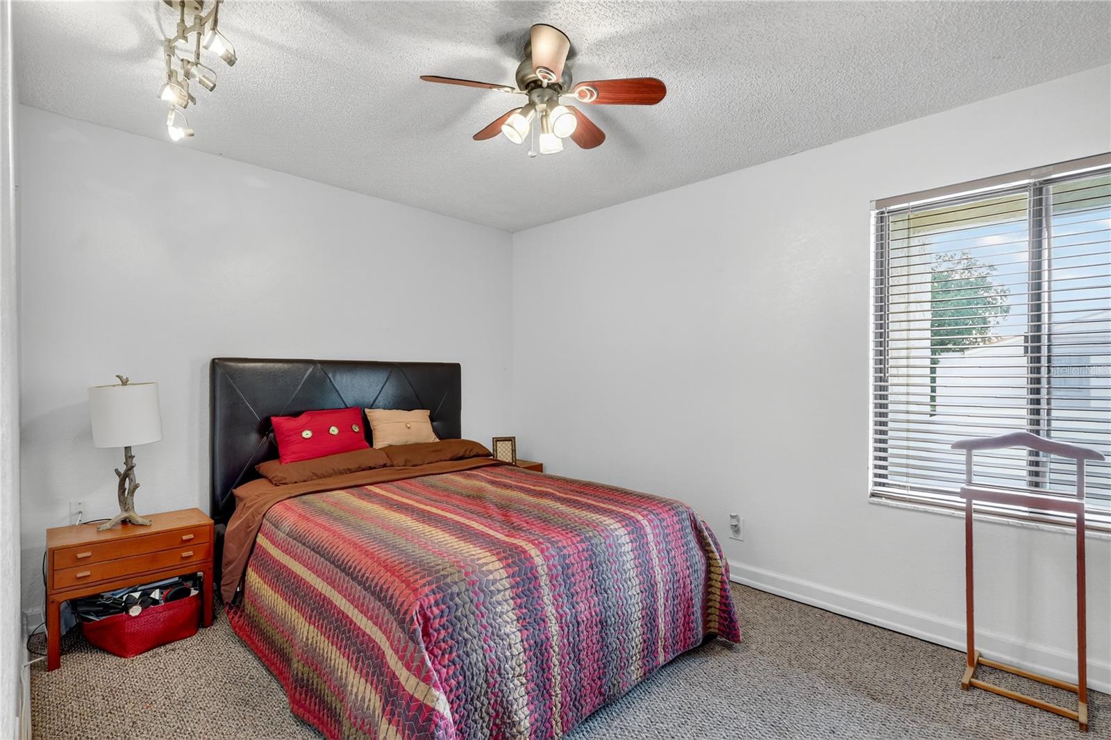Image 38 of 63 For 4201 Fogcutter Court 4201