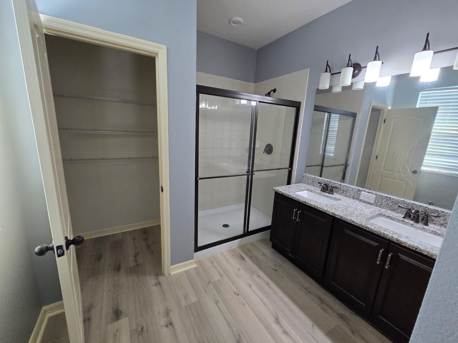 Image 27 of 35 For 10705 Massimo Drive