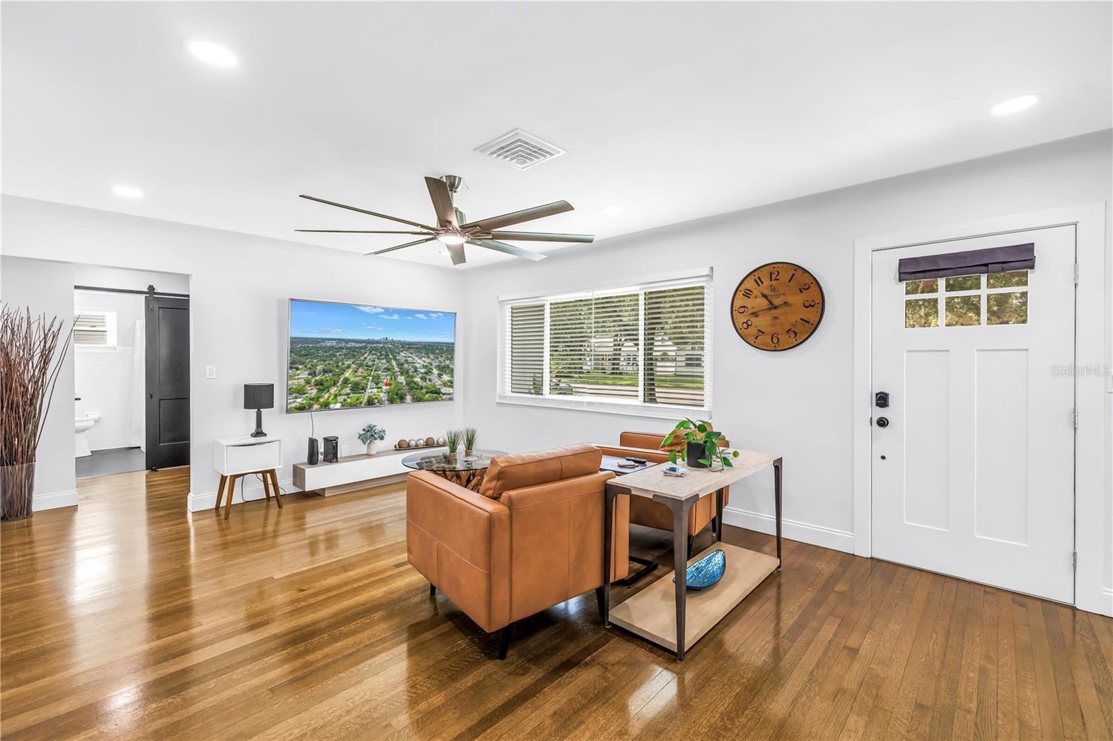 Image 10 of 91 For 4131 1st Avenue N