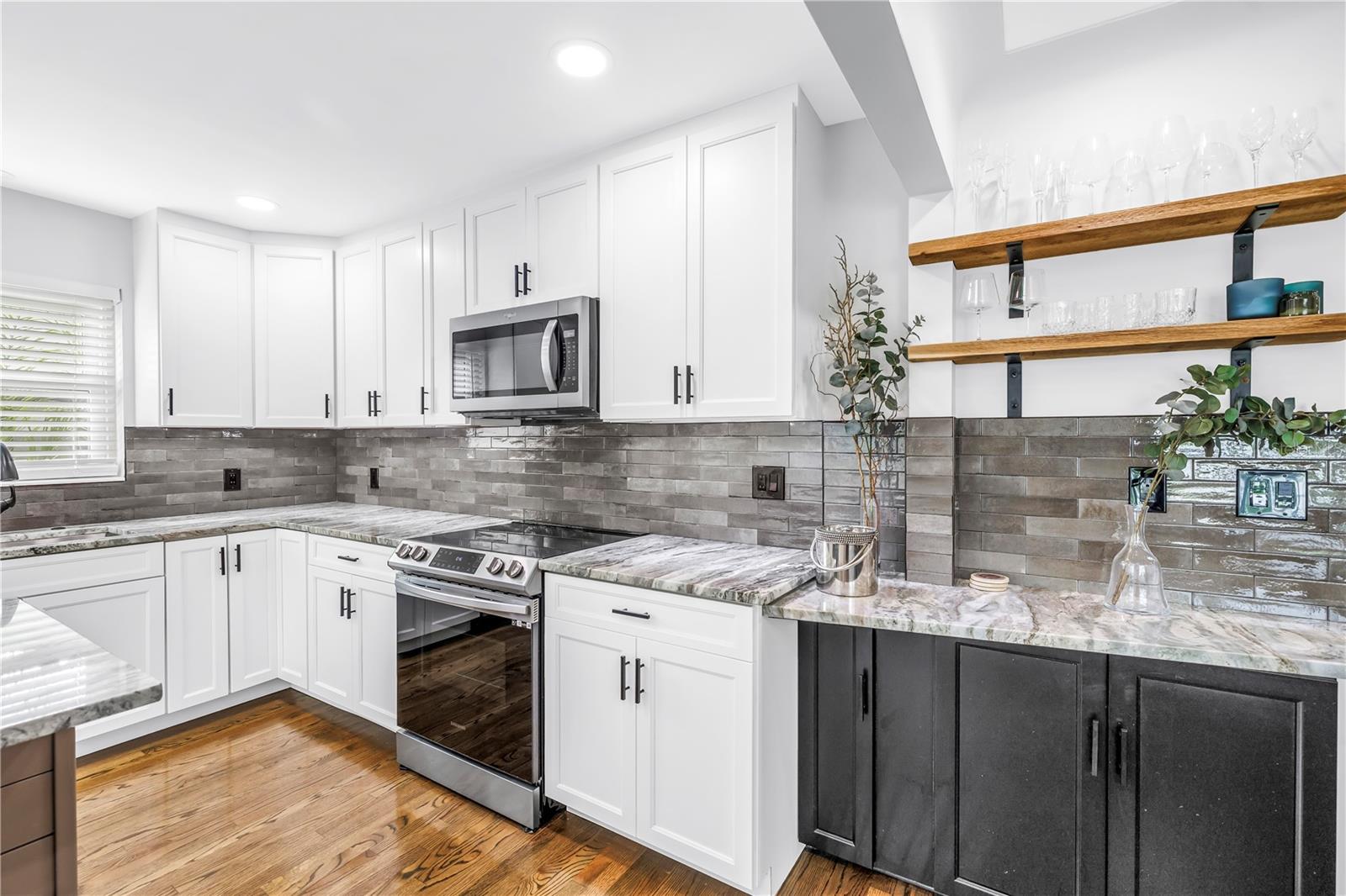 Image 21 of 91 For 4131 1st Avenue N