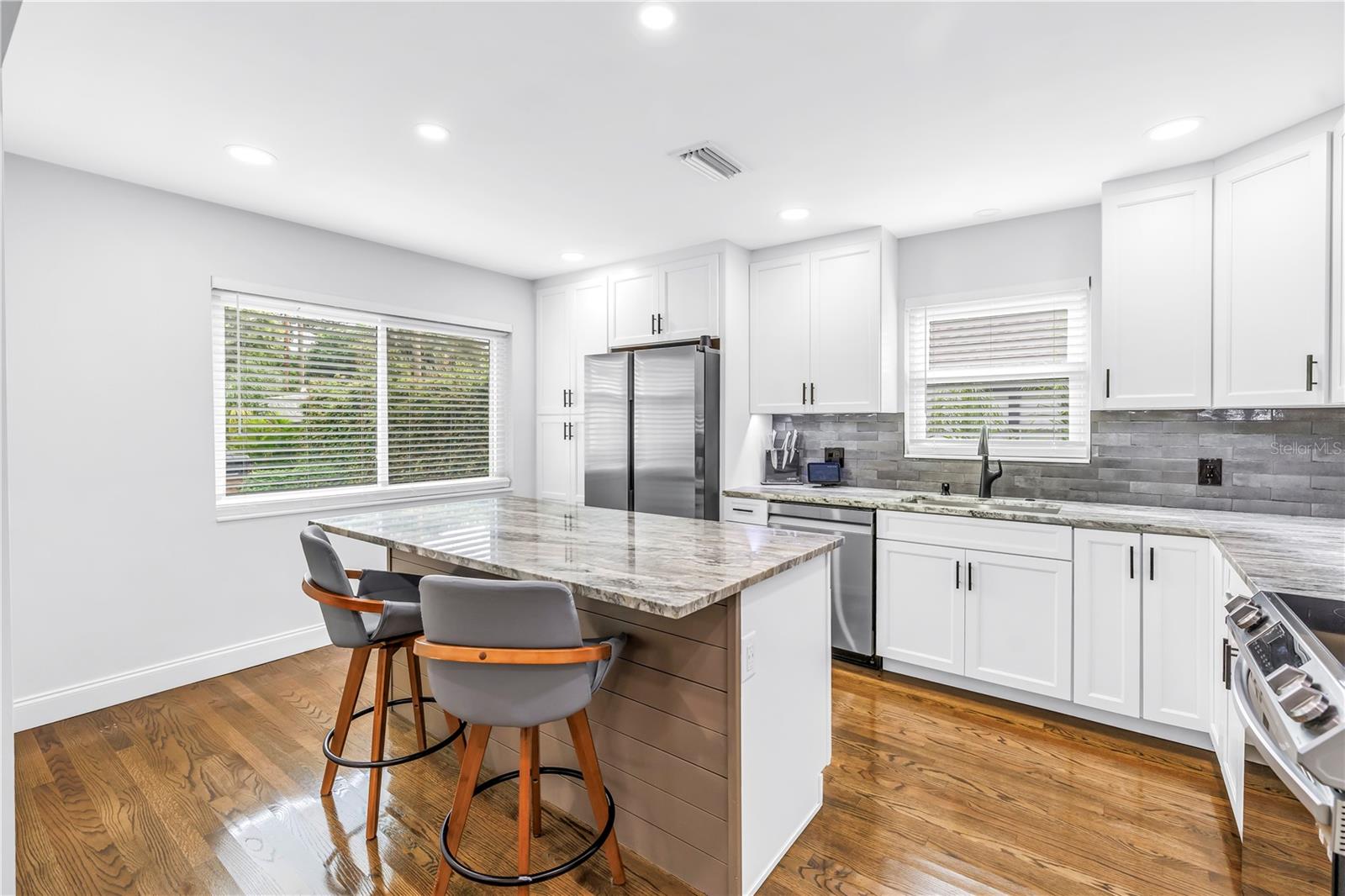 Image 22 of 91 For 4131 1st Avenue N