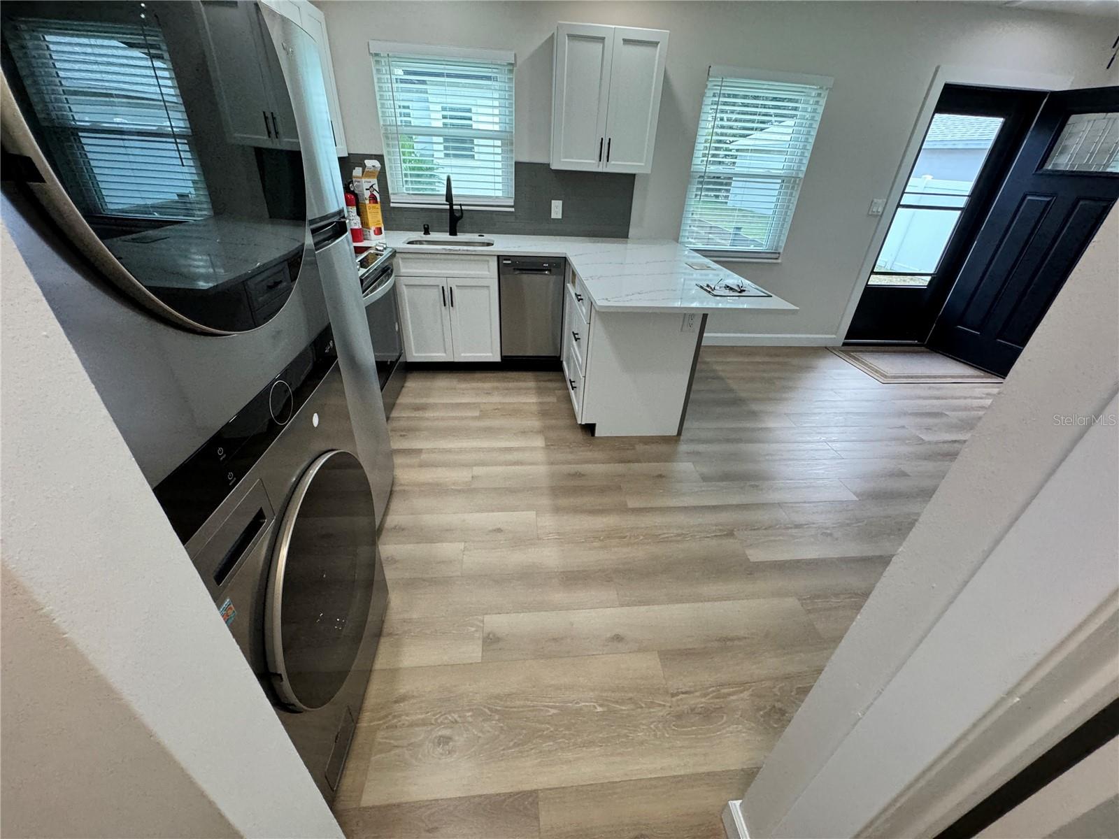 Image 57 of 91 For 4131 1st Avenue N