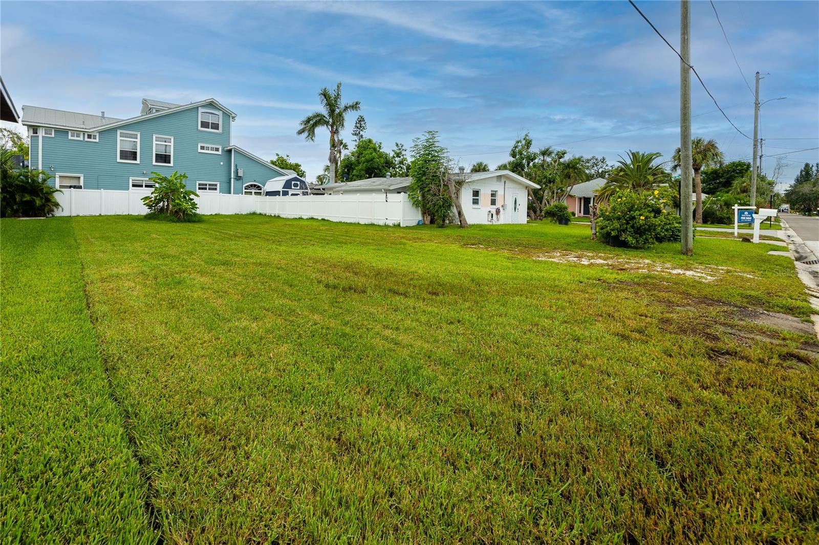 Image 4 of 29 For 303 14th Avenue