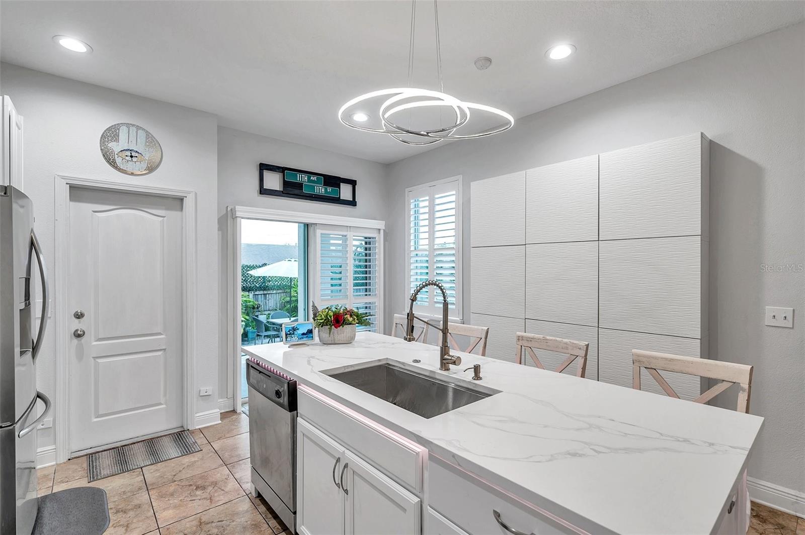 Image 12 of 55 For 2602 Nassau Street
