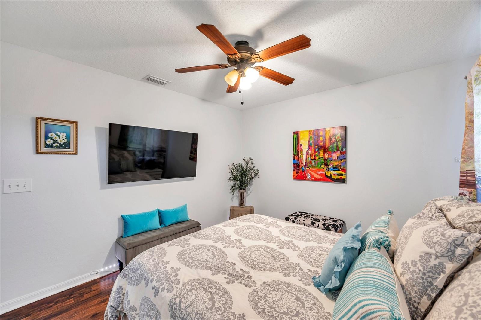 Image 37 of 55 For 2602 Nassau Street