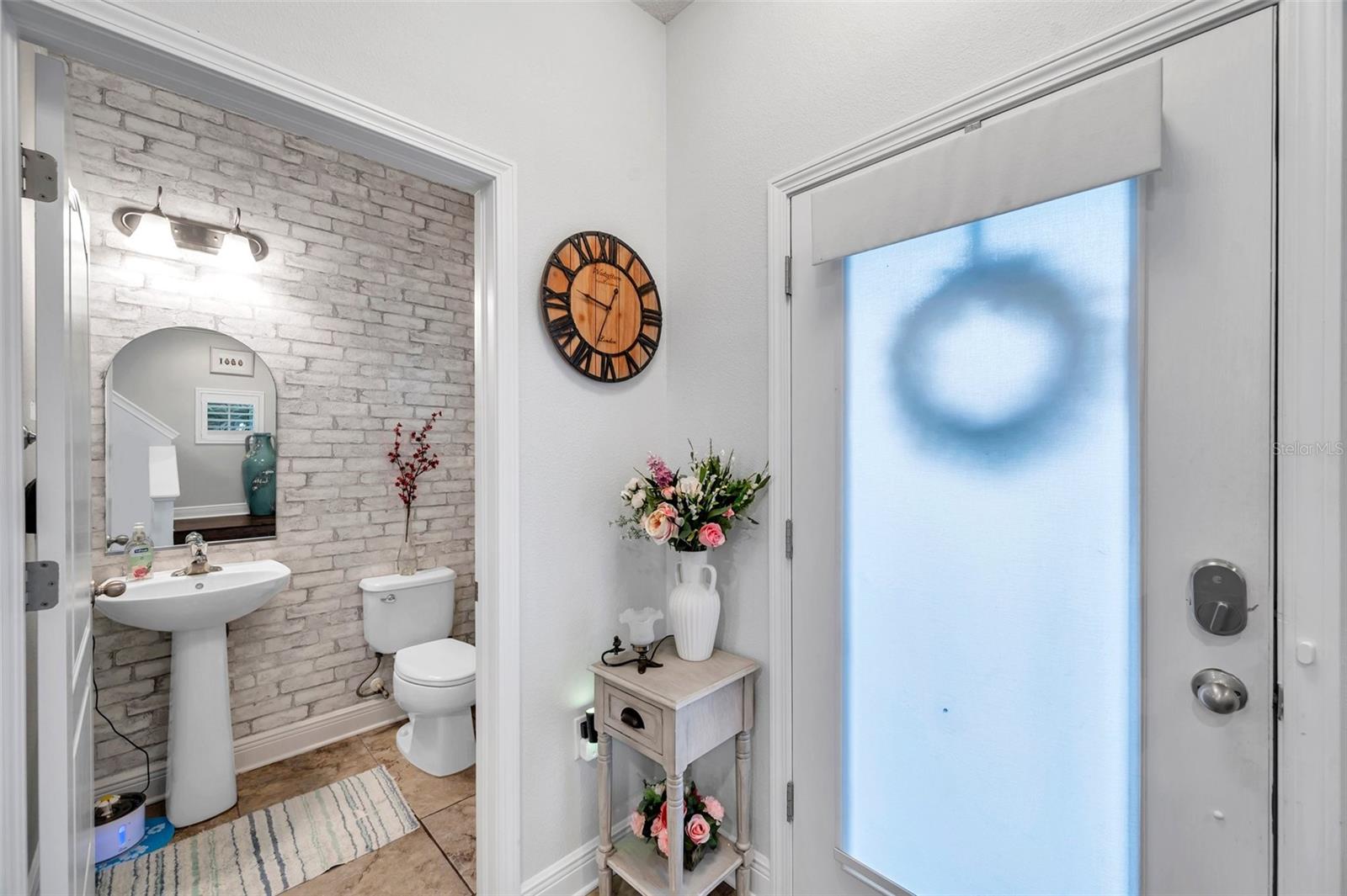 Image 6 of 55 For 2602 Nassau Street