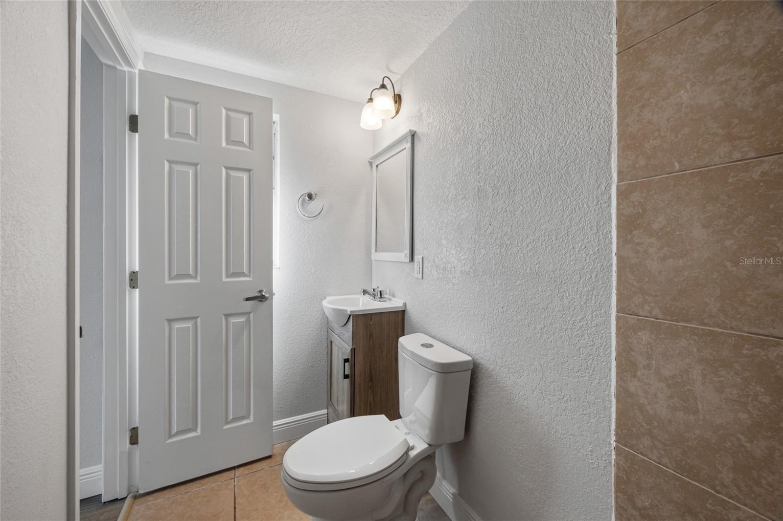 Image 15 of 24 For 402 Midwood Drive