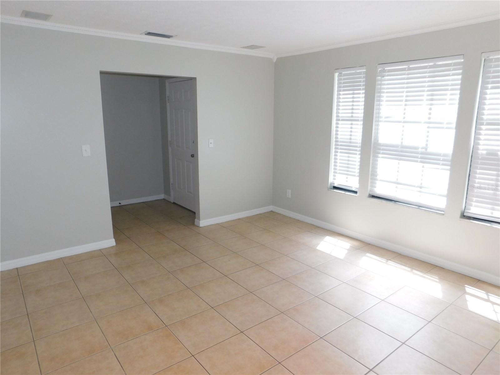 Image 4 of 39 For 1706 Fern Street