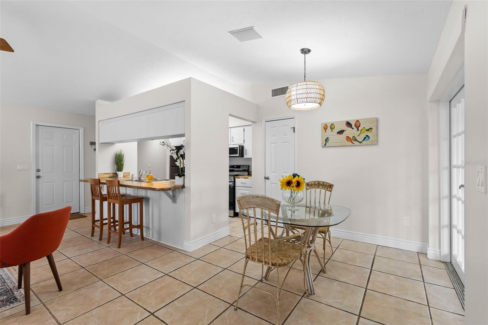 Image 16 of 46 For 5406 Pentail Circle