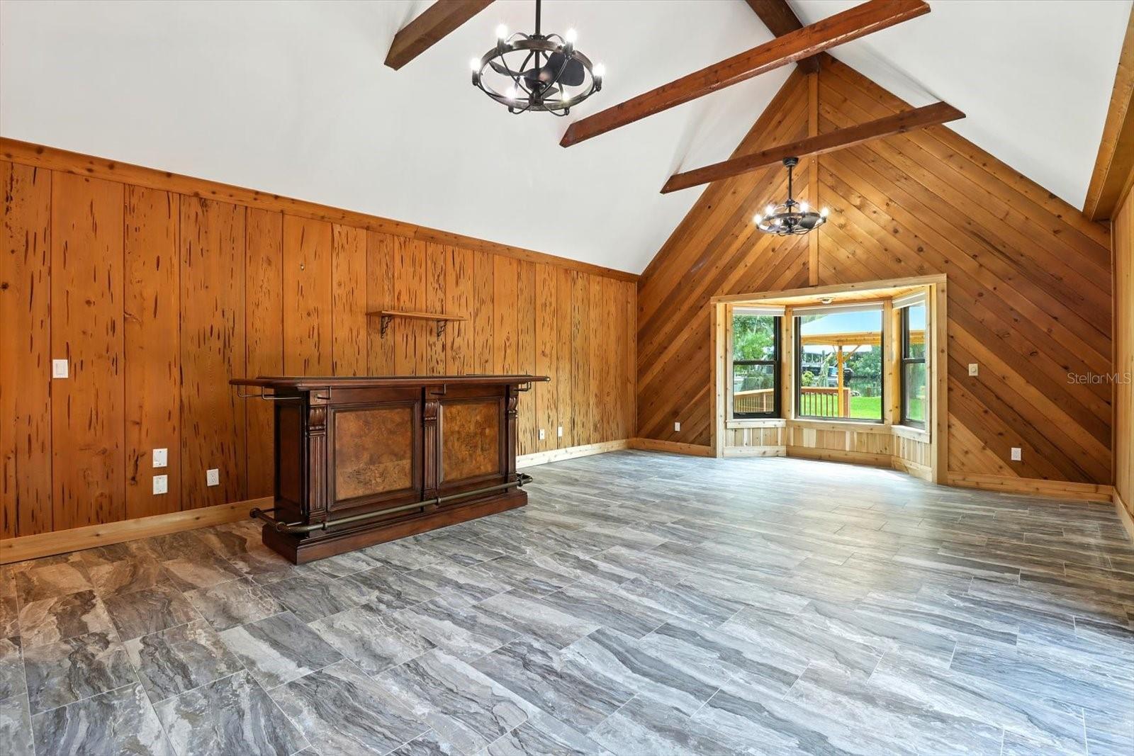 Listing photo id 34 for 11870 Riverhaven Drive
