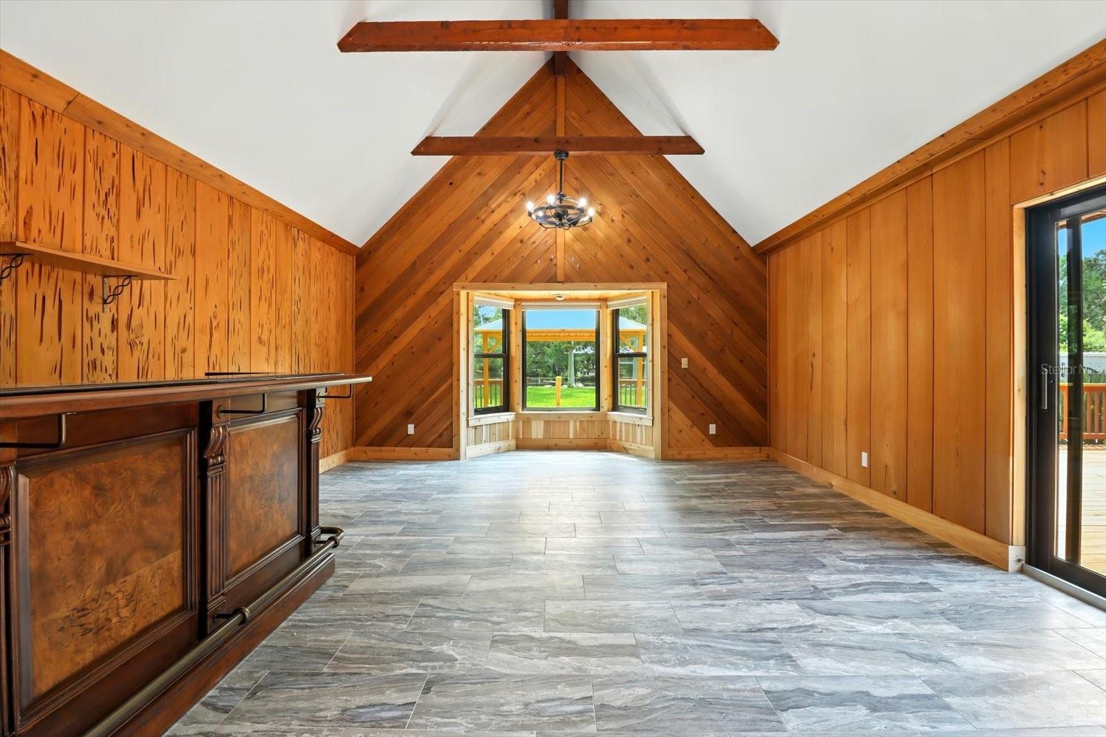 Listing photo id 37 for 11870 Riverhaven Drive