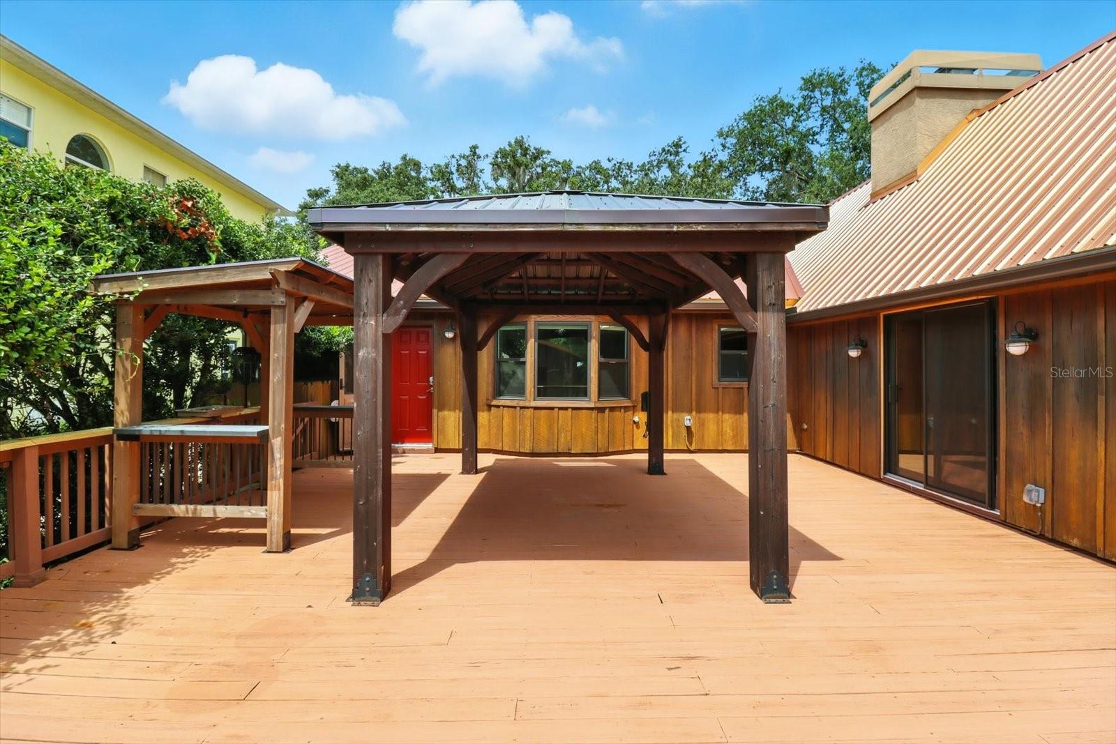 Listing photo id 38 for 11870 Riverhaven Drive