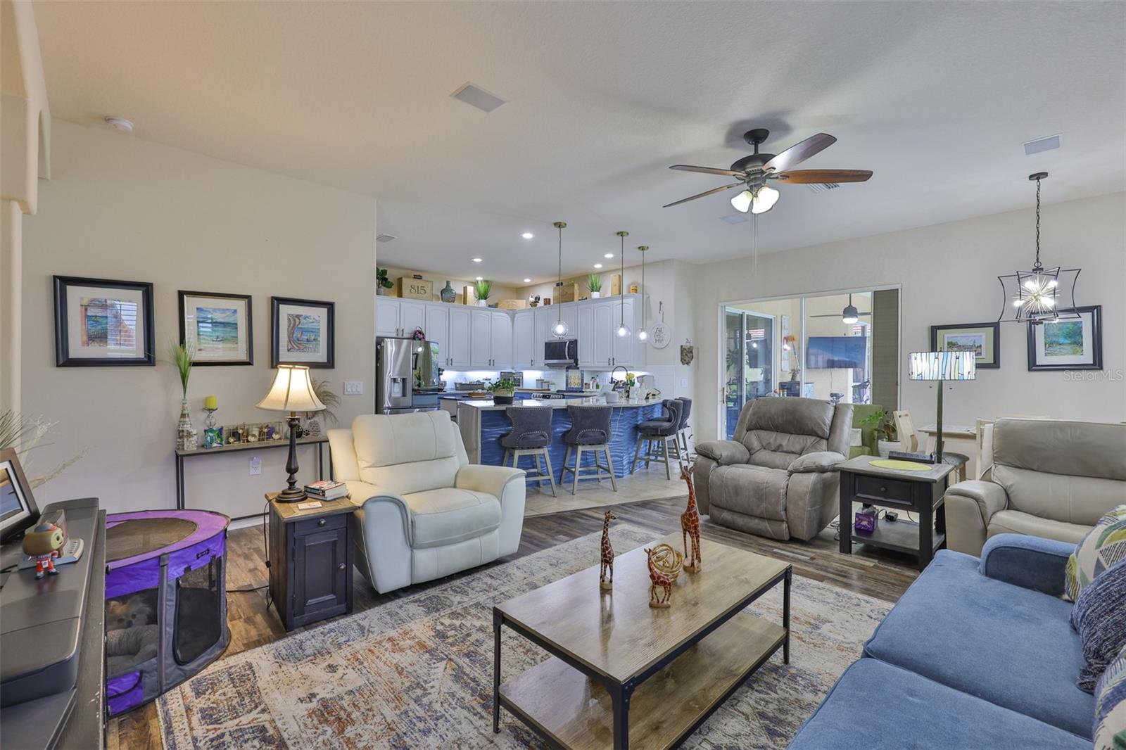 Image 11 of 50 For 3723 Gaviota Drive