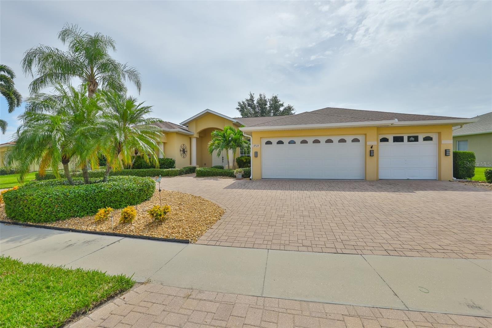 Image 49 of 50 For 3723 Gaviota Drive
