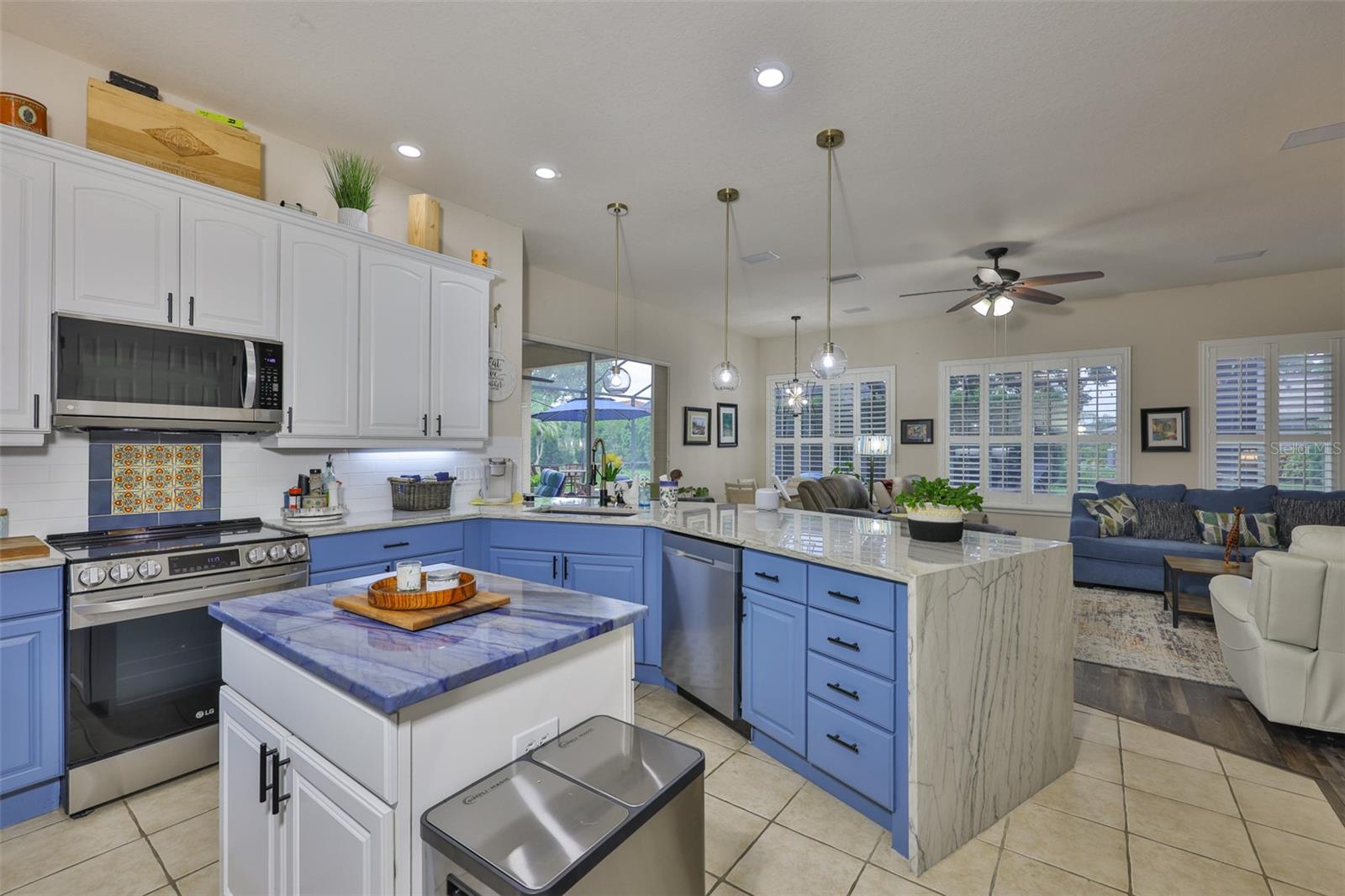 Image 8 of 50 For 3723 Gaviota Drive