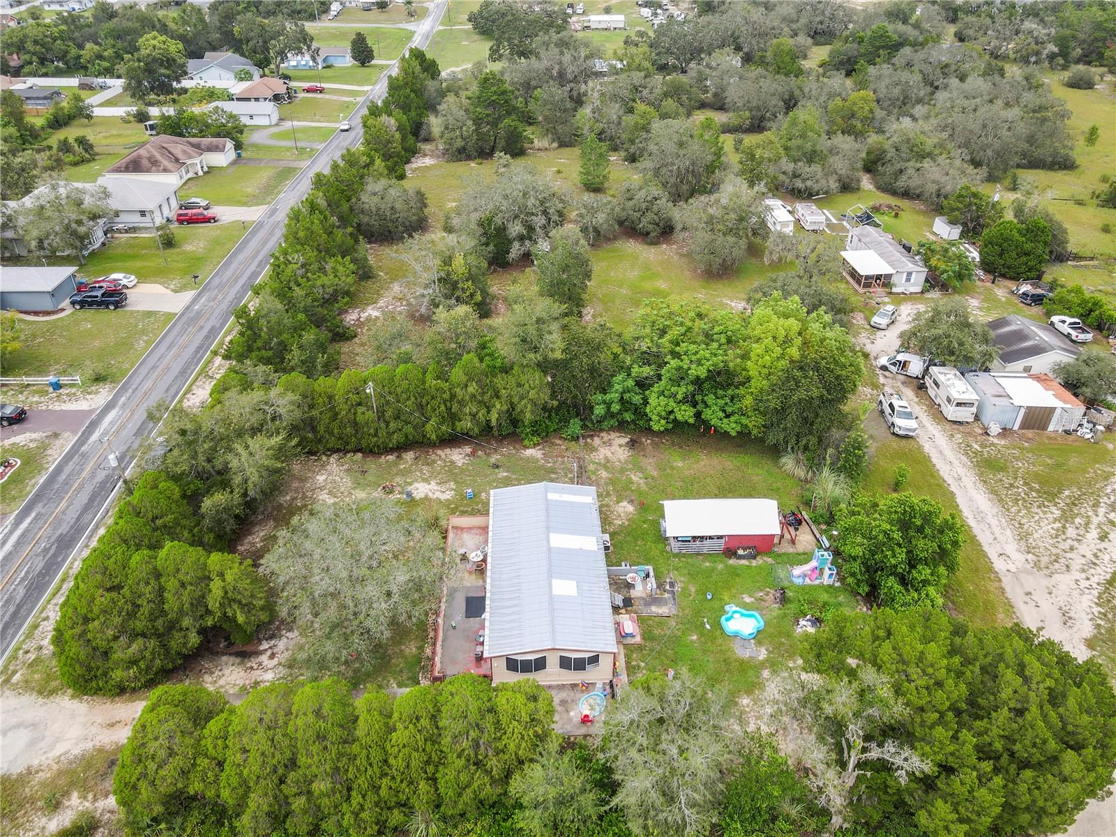 Image 36 of 41 For 8402 Weeping Willow Street
