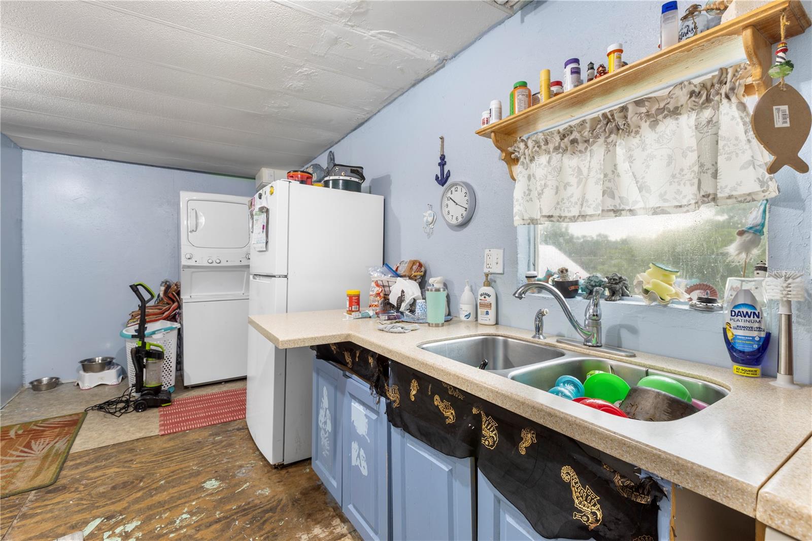 Image 9 of 41 For 8402 Weeping Willow Street
