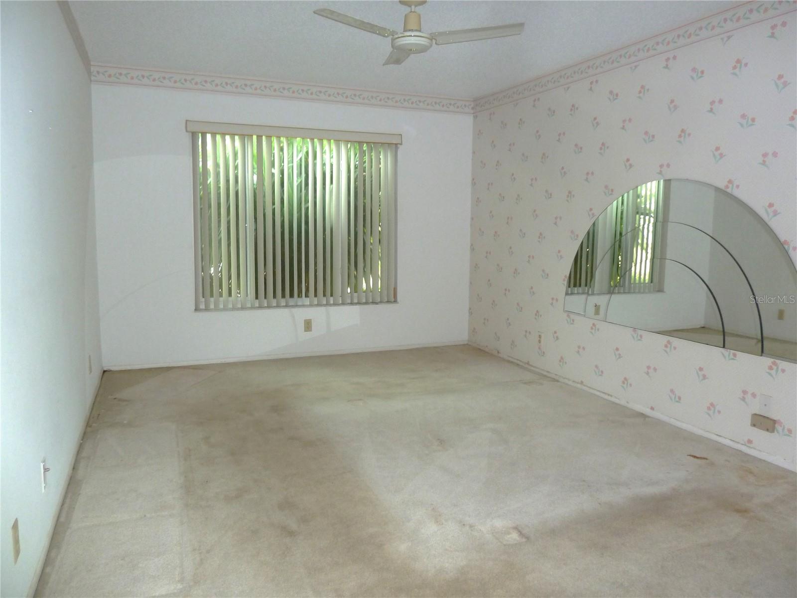 Image 8 of 15 For 1350 Glengarry Drive