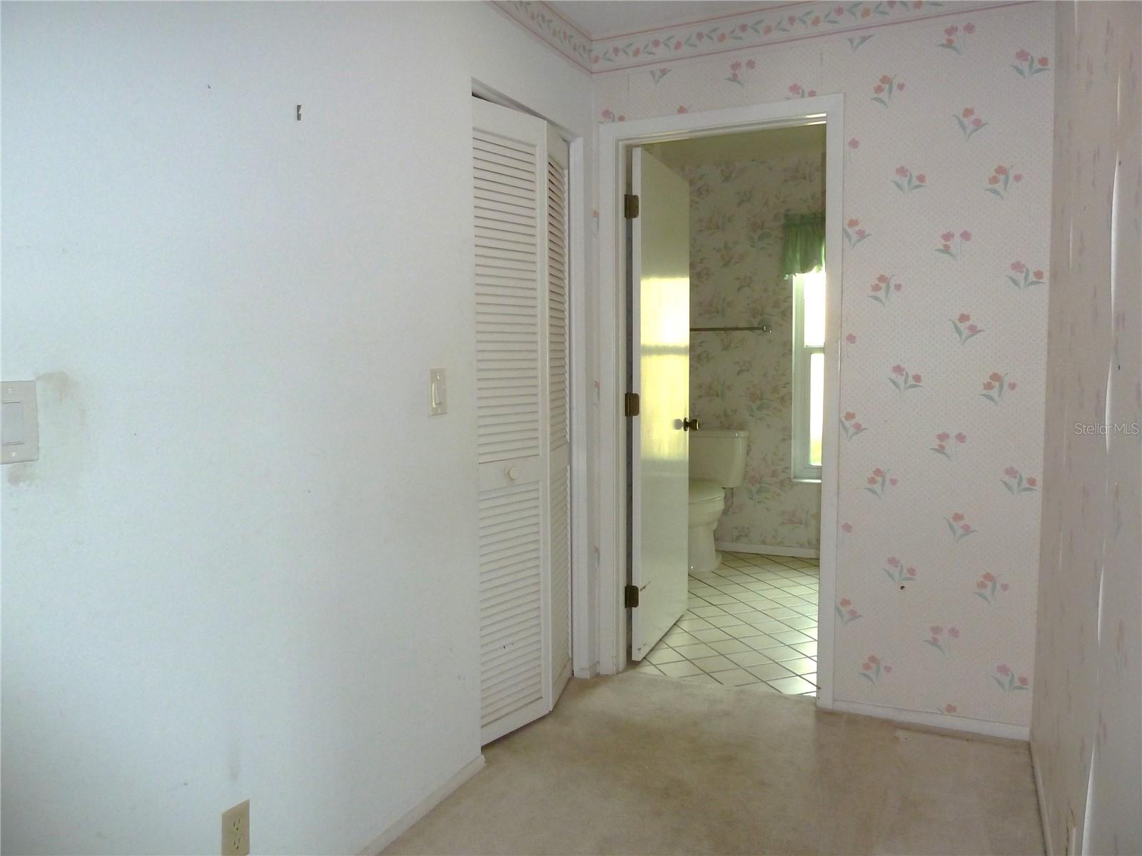 Image 9 of 15 For 1350 Glengarry Drive