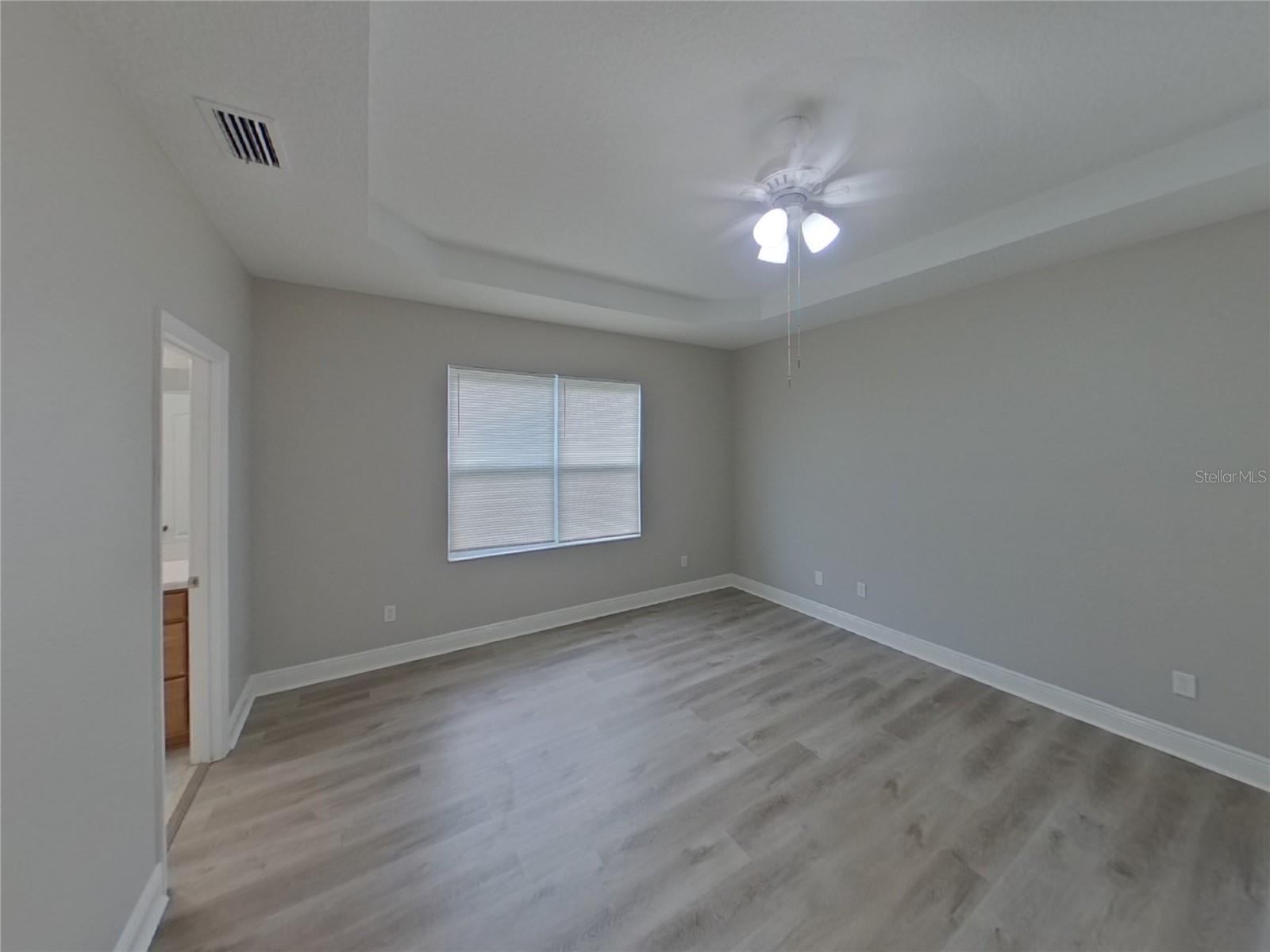 Image 10 of 22 For 7982 Camden Woods Drive