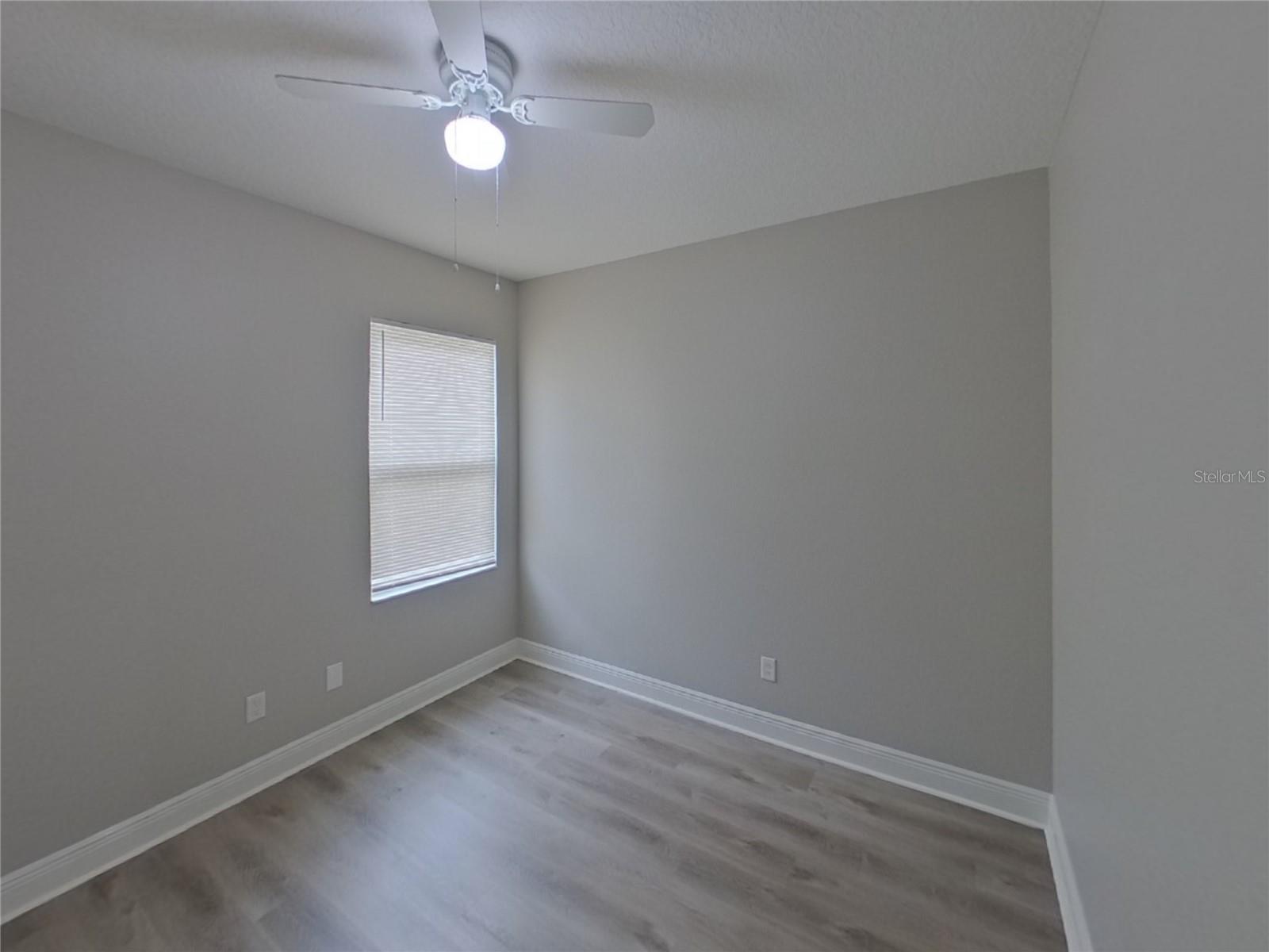 Image 15 of 22 For 7982 Camden Woods Drive
