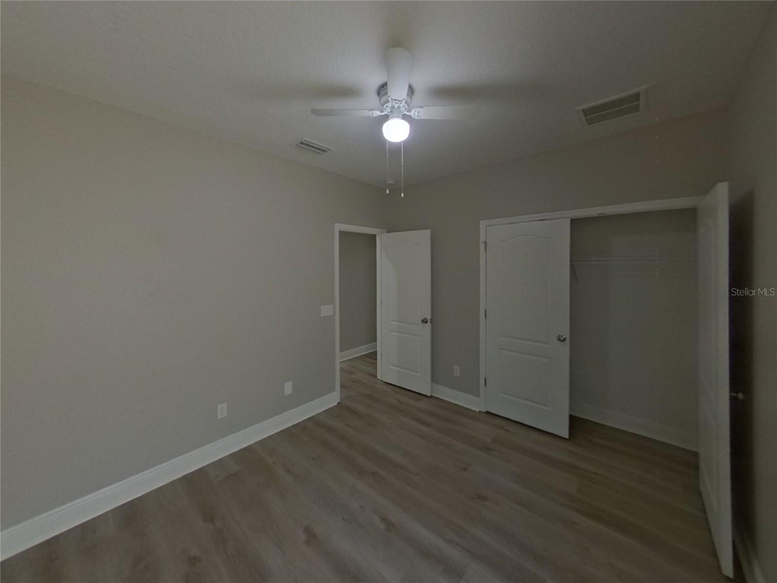 Image 16 of 22 For 7982 Camden Woods Drive