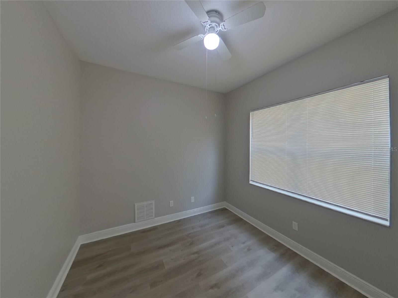 Image 17 of 22 For 7982 Camden Woods Drive