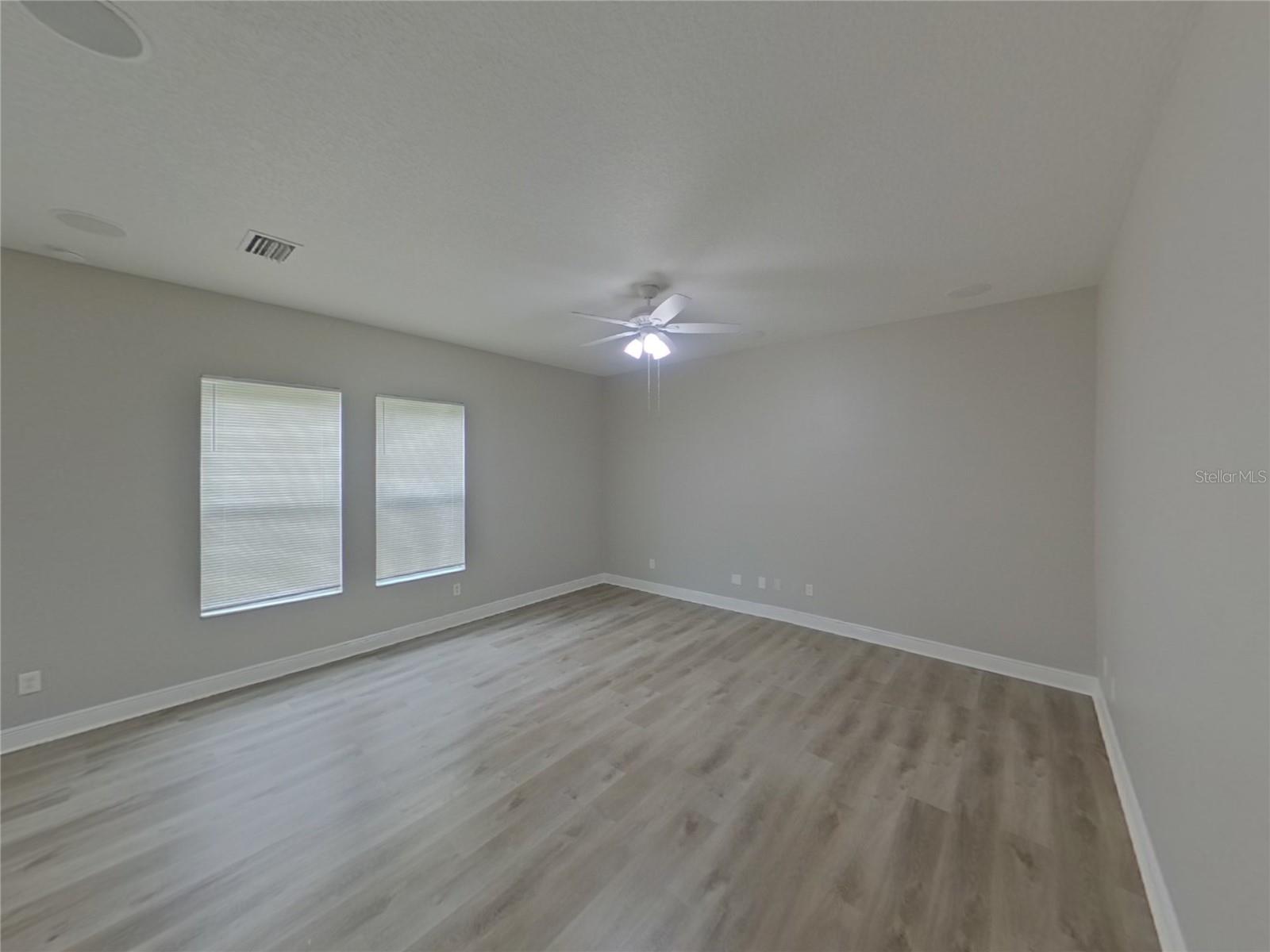 Image 3 of 22 For 7982 Camden Woods Drive
