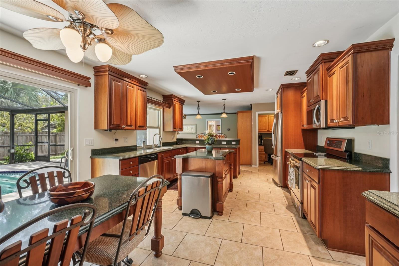 Image 11 of 32 For 1424 Rosetree Court