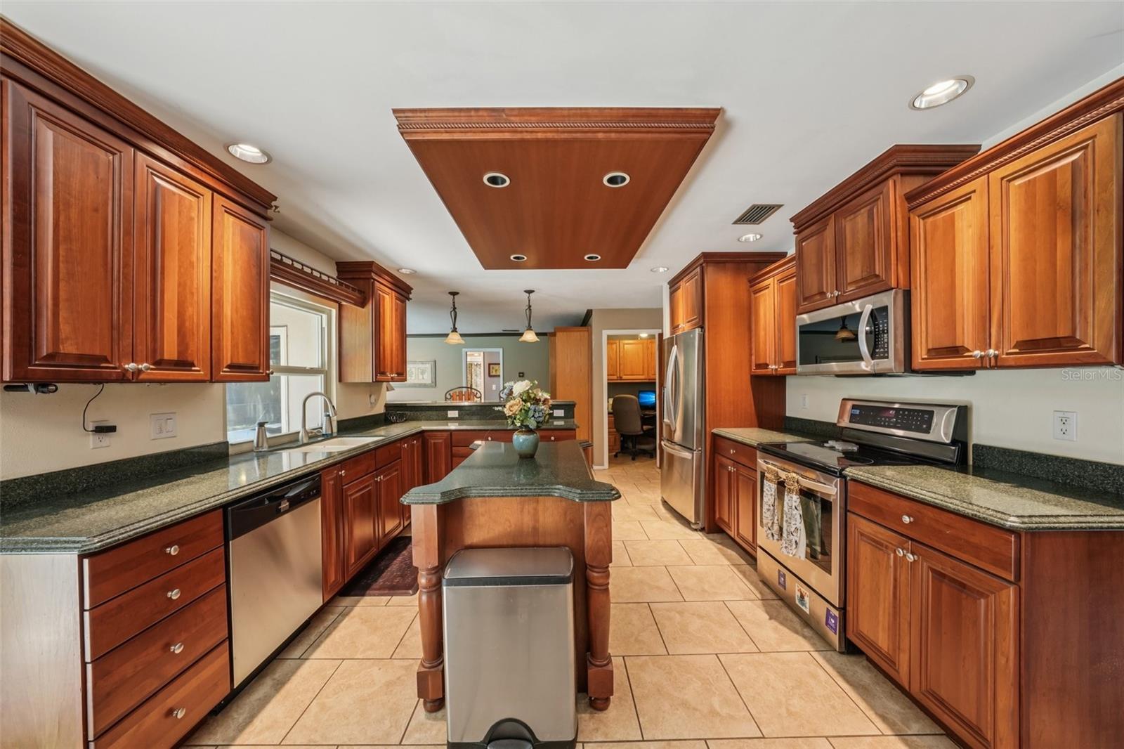 Image 12 of 32 For 1424 Rosetree Court