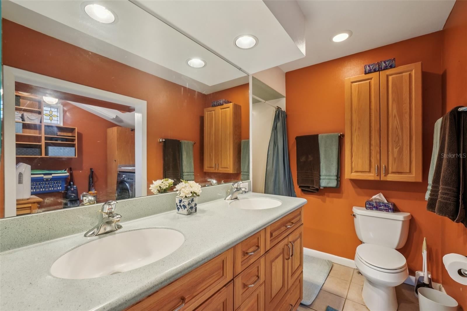 Image 17 of 32 For 1424 Rosetree Court
